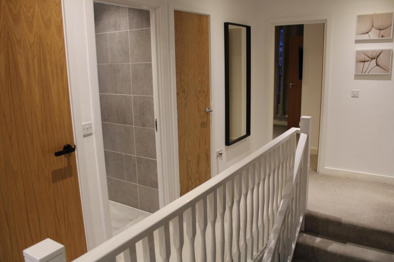 Haven - Spacious Luxury Home Perfect For Families, Couples And Contractors! 5Mins To Xscape And Junction 32! Castleford Exterior foto